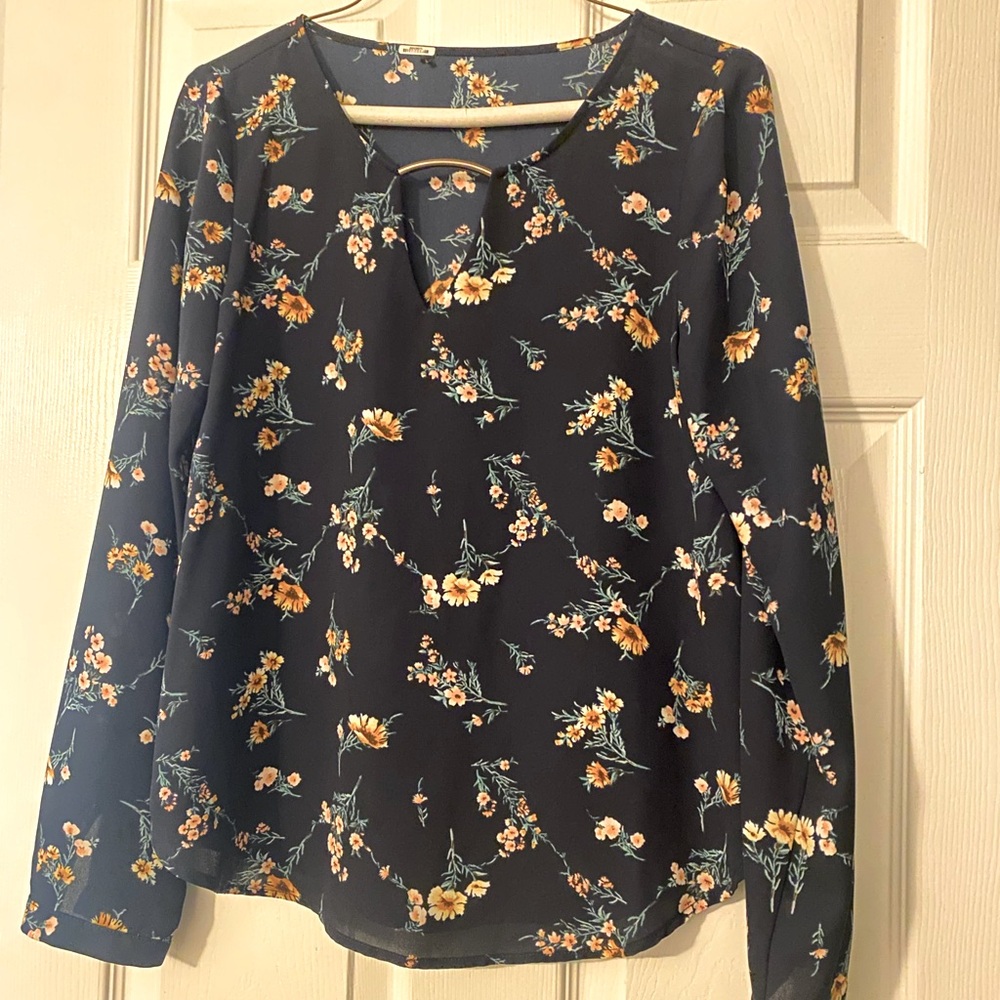 Floral top